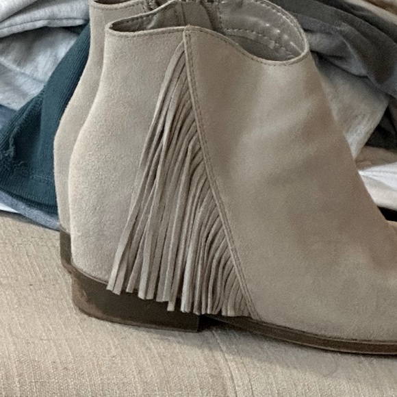 Mudd Wedge Ankle Boot with Fringe Detail - Picture 4 of 8